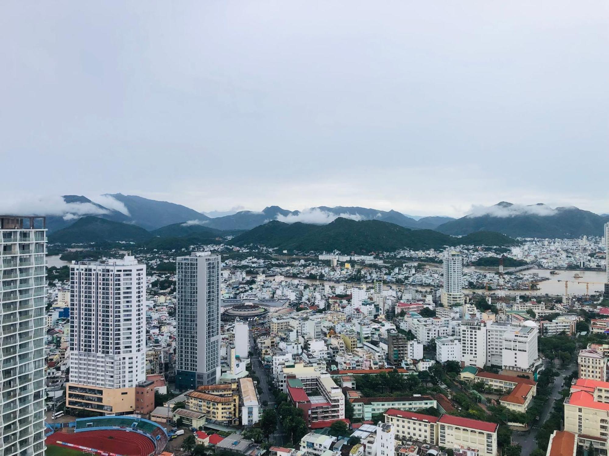 Can Ho Gold Coast O Nha Trang View Bien - Vivastay Eksteriør billede